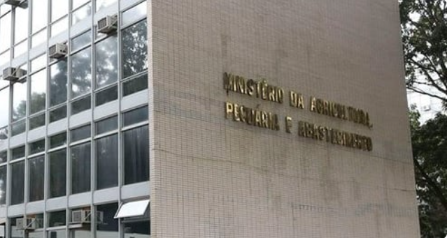 Orçamento do Ministério da Agricultura vai "encolher" 14% em 2023 Foto29441