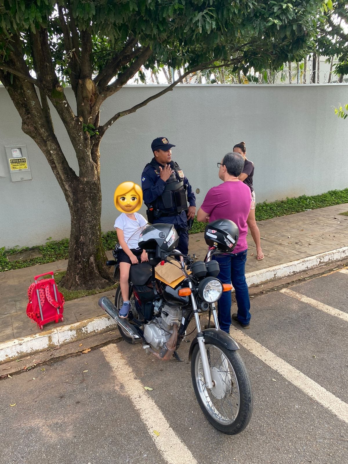 GM reforça ações educativas em escolas e Cemeis Foto3628