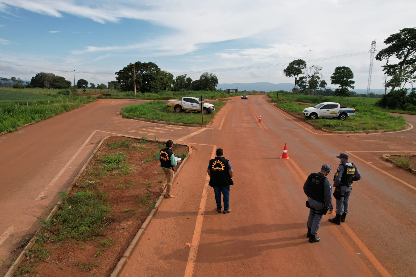 Indea apreende três toneladas de sementes contrabandeadas da Bolívia Foto11021