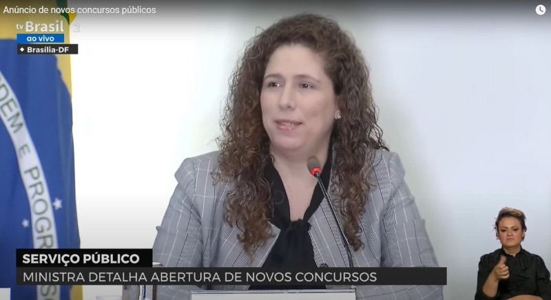 Governo Federal anuncia mais 3 mil vagas em concursos, com salários de até R$ 21 mil Foto88367