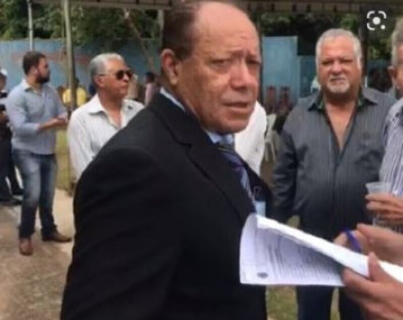 Coronel da PM é condenado a 3 anos por usar placa de ambulância em veículo particular Foto31013