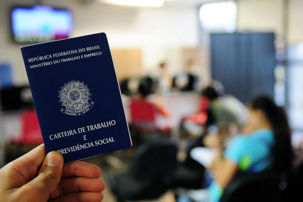 Brasil supera marca de um milhão de empregos com carteira assinada em seis meses Foto66961