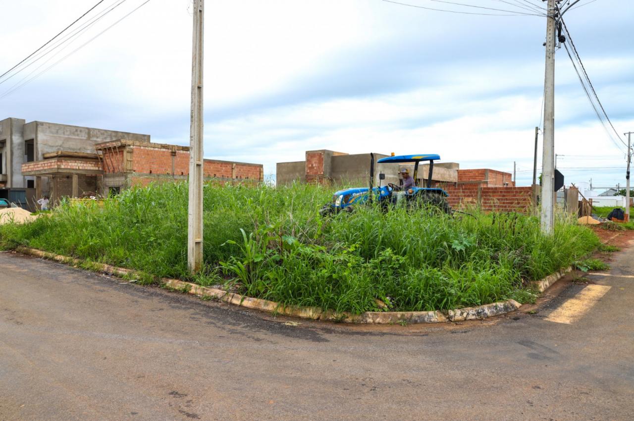 Mais 72 proprietários de terrenos baldios são autuados pelo NIF de Sorriso Foto53250