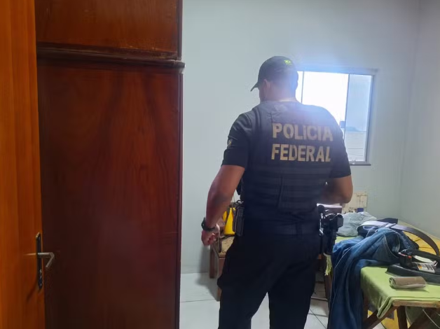 Operação da PF para coibir contrabando e venda de produtos falsos resulta em prisões Foto86369