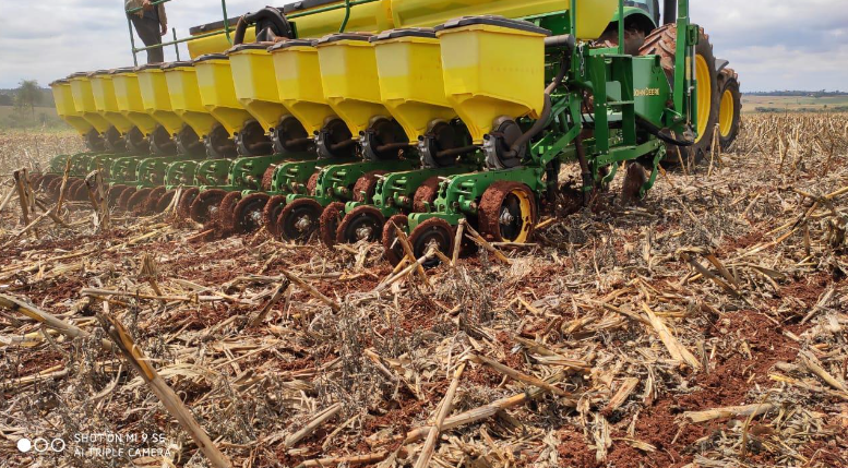 Como a manutenção de equipamentos influencia no sucesso da lavoura de soja? Foto68163