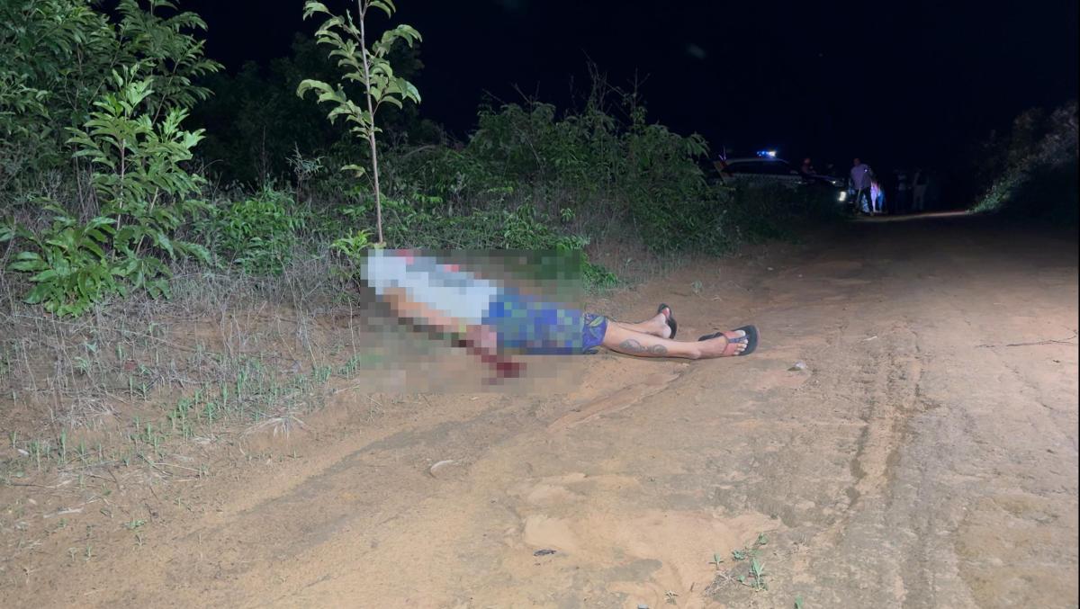 Jovem é encontrado amarrado e morto com tiros na cabeça Foto37817