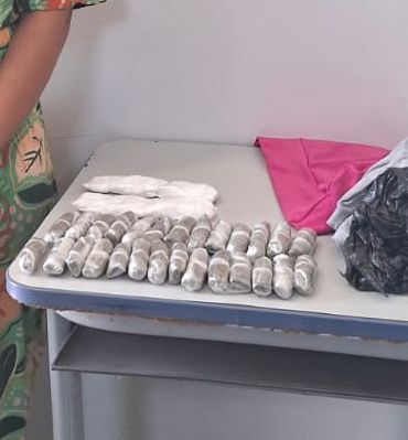 Polícia Penal prende mulher e impede entrada de drogas na Penitenciária de Sinop Foto61500
