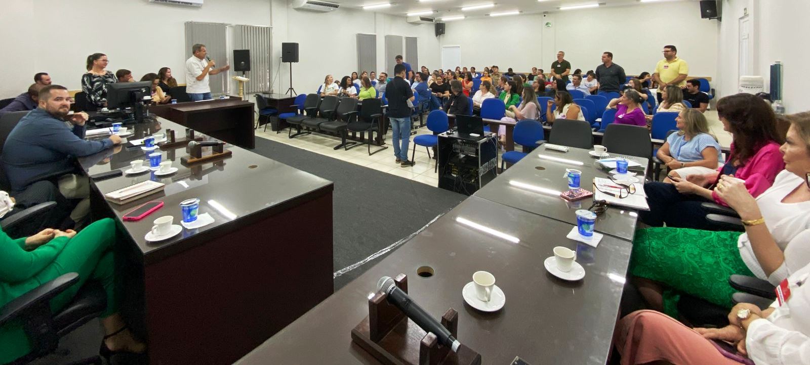 Comarca de Sorriso apresenta “Rede Unificada de Proteção” a prefeitos eleitos e secretariado Foto15977