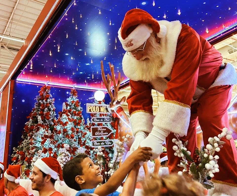 Caravanas de Natal da Coca-Cola farão apresentações em dez cidades de MT Foto82553