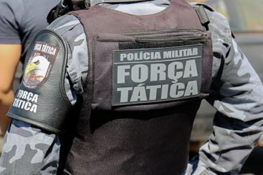 Policia Militar de Sorriso aprende armas e adolescentes envolvidos com facção Foto95380