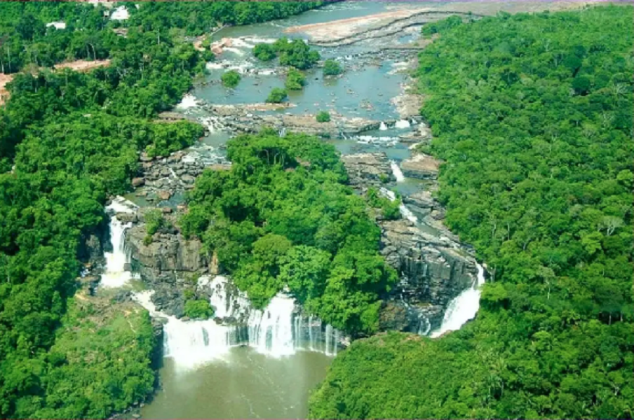 Corpo de mulher com sinais de tortura é encontrado boiando em cachoeira Foto80153