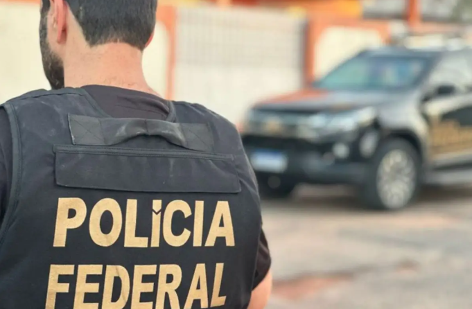 PF apreende 15 mil litros de diesel que seria levado para garimpo em terra indígena Foto50946