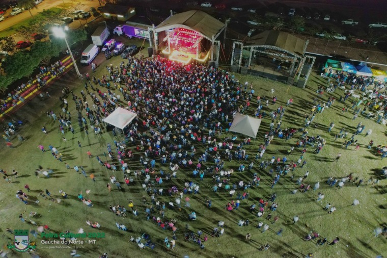 Justiça anula show sertanejo e empresa deve devolver R$ 300 mil Foto53560