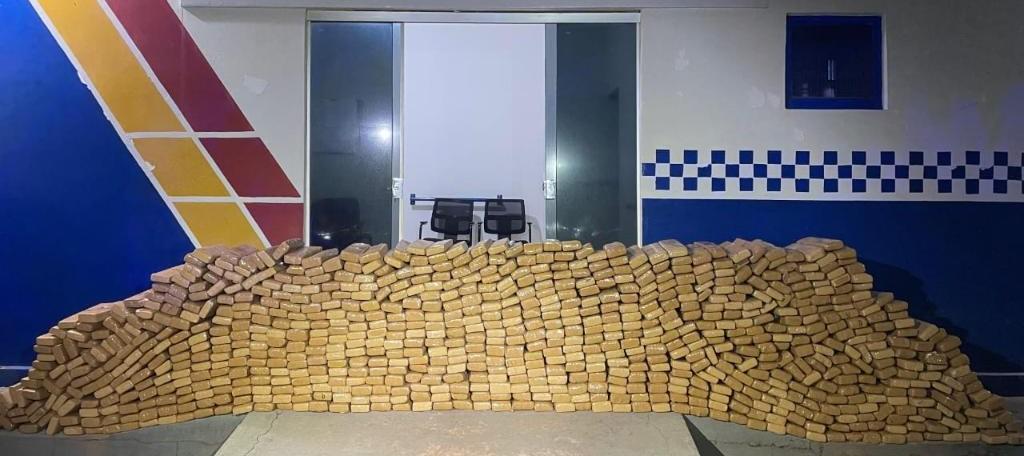Polícia Militar apreende quase duas toneladas de drogas em dez dias em Mato Grosso Foto17624