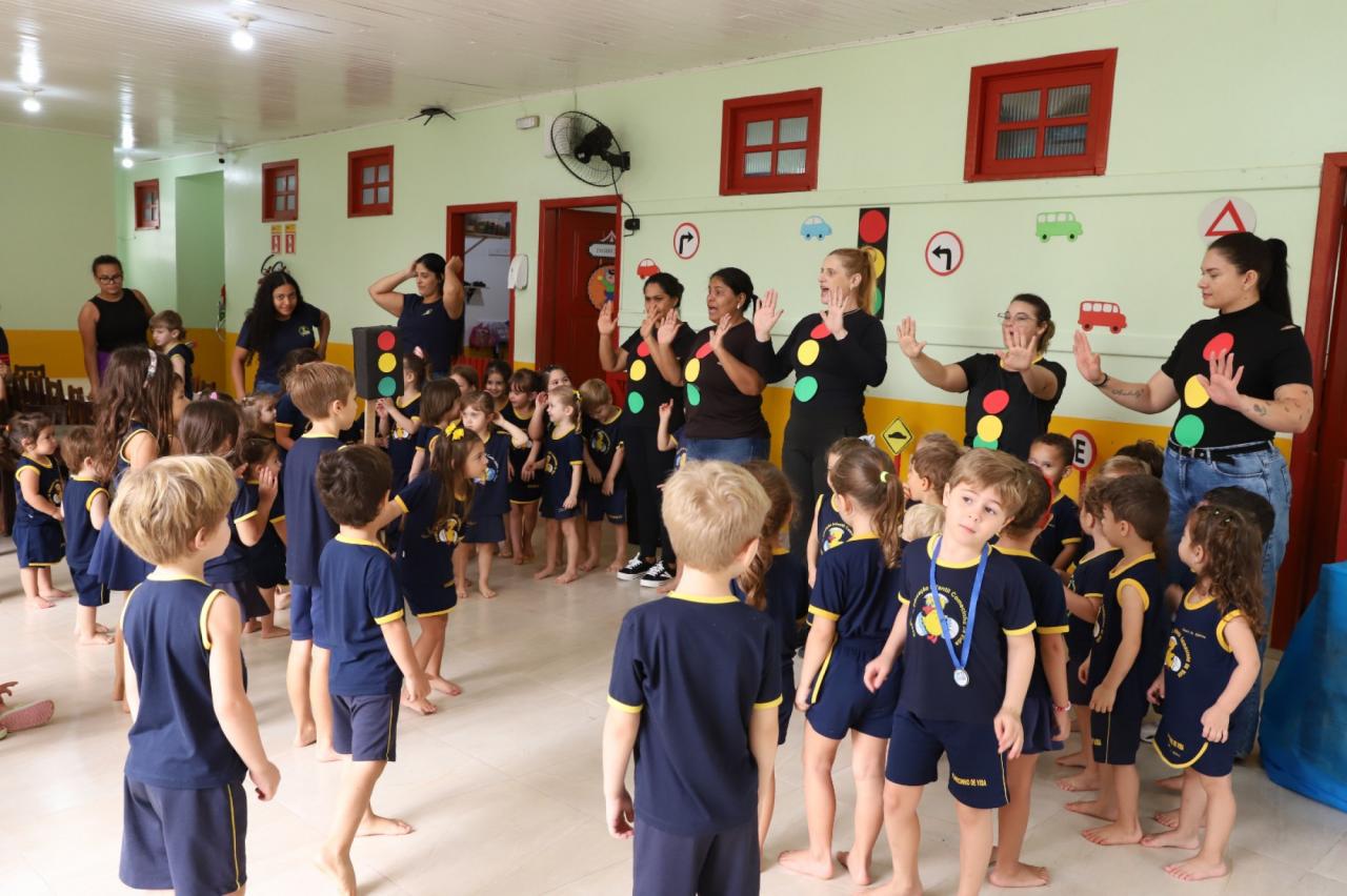 Com palestras em escolas, GMT reforça ações por um trânsito seguro em Sorriso Foto24041