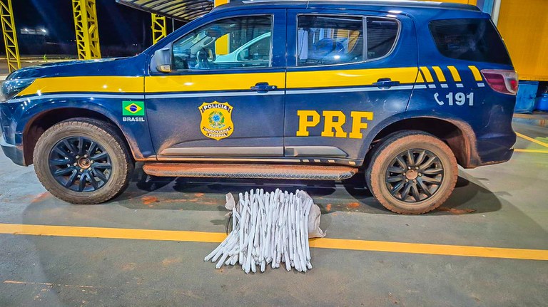 PRF apreende 50 kg de explosivos transportados irregularmente Foto99869