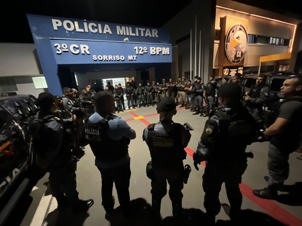 Operação policial encontra casa usada por facção para armazenar drogas em Sorriso Foto74077