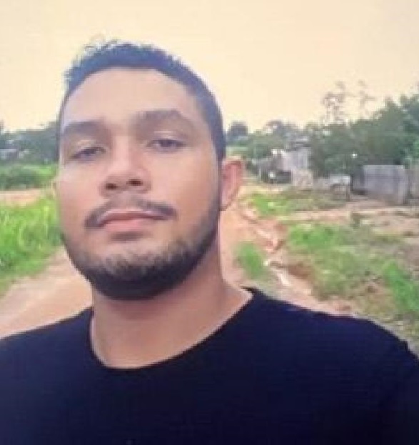 Após dois dias, suspeito de matar a esposa é preso ao se entregar em delegacia Foto56772
