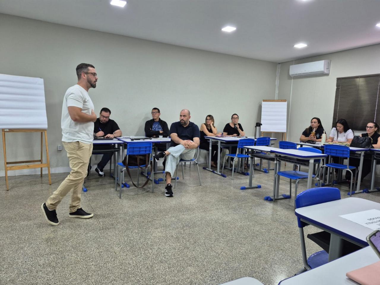 Fórum Municipal de Educação em Sorriso apresenta andamento dos trabalhos para construção do PME 2026–2036 Foto44271
