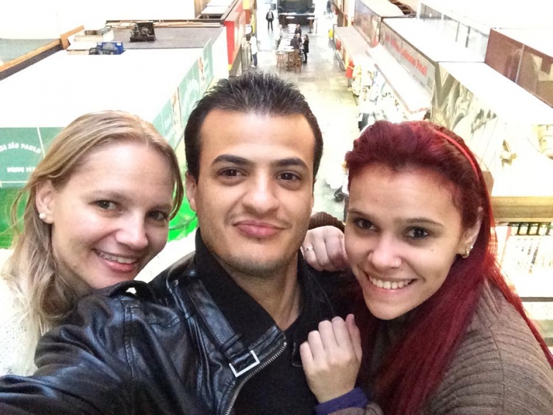 Mato-grossenses vivem casamento a 3 e afirmam que 'são felizes e dá certo' Foto2400