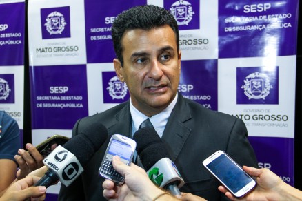 Zaque fala em desdobramentos judiciais e cobra reportagem Foto11062