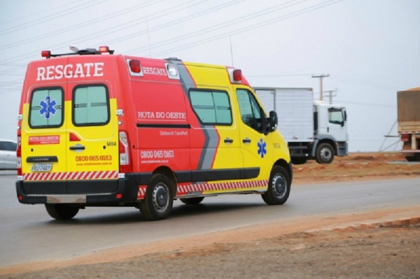 Colisão entre caminhão e veículo de passeio deixa uma pessoa morta na BR-163 Foto60283