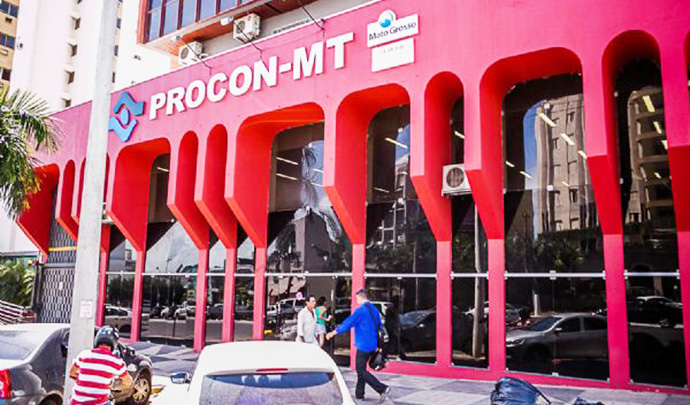Procon Estadual alerta consumidores sobre cuidados com Black Friday Foto47596
