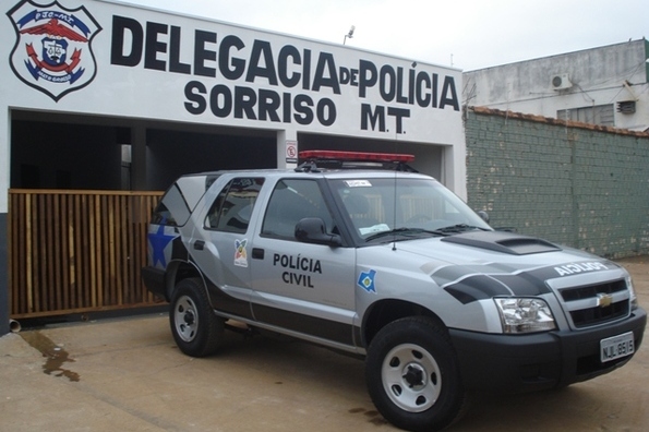 Mulher é presa furtando desodorante em Supermercado de Sorriso Foto33912