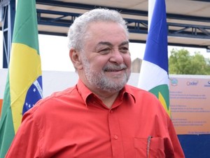 Prefeito em MT é condenado por se promover em material publicitário Foto51227