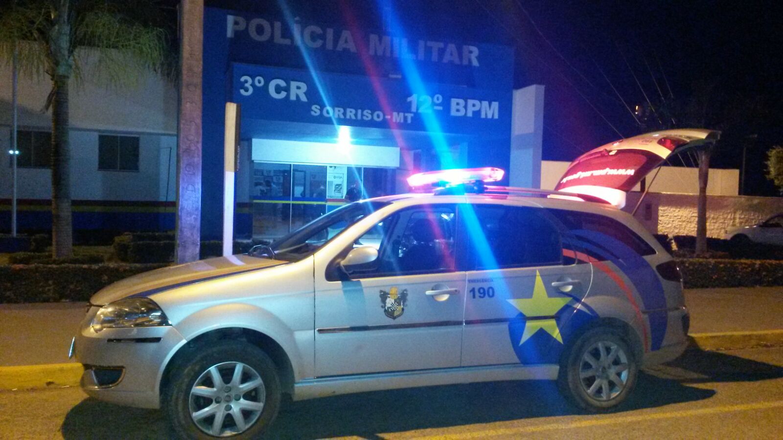 Caminhonete levada durante assalto á chacara é localizada em mata de Sorriso Foto21463
