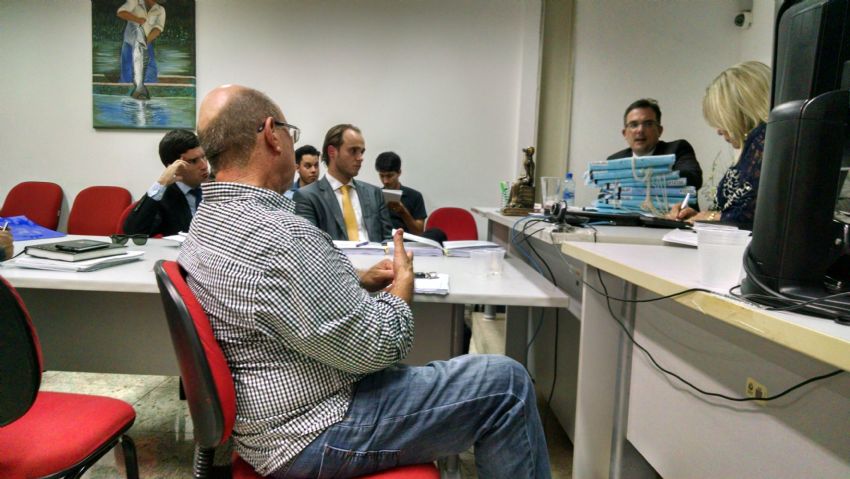 Riva confessa esquema e 'entrega' deputados que participaram de fraude de R$9 milhões Foto73596