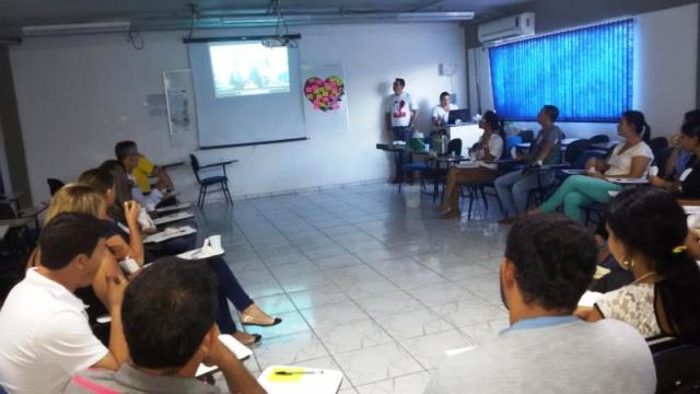 Oficina da justiça leva casais à reflexão em Sorriso Foto23799