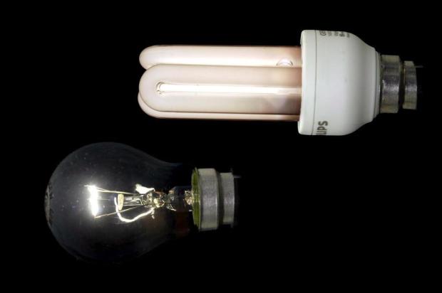 Venda de lâmpadas incandescentes está proibida no país a partir de hoje Foto87757