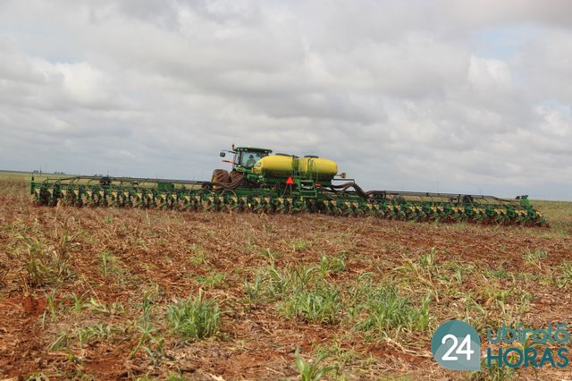 Estiagem de setembro e outubro pode diminuir área plantada com soja nesta safra Foto6166