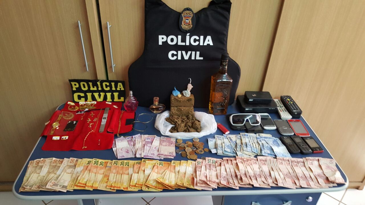 Em Lucas do Rio Verde, 03 são detidos por tráfico de drogas e receptação Foto27659