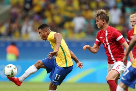 Brasil goleia Dinamarca e se classifica para as quartas no futebol masculino Foto92276