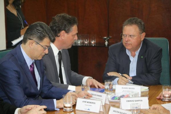 Governo de Mato Grosso pede “socorro” a Maggi para recuperar economia Foto49973