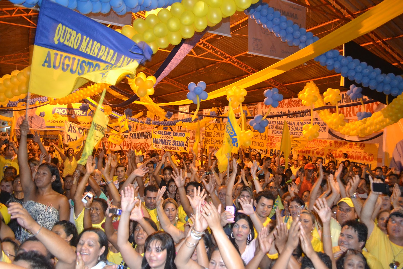 Prefeitos tucanos vão governar cidades que somam quase um quarto da população brasileira Foto25102