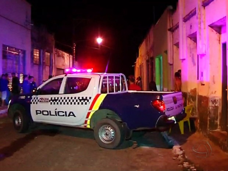 Justiça absolve PM acusado de matar homem durante briga de casal Foto88886