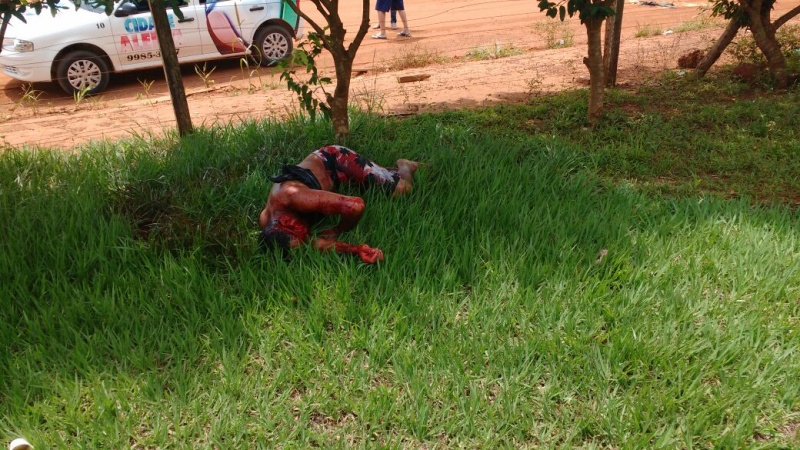 Após desentendimento homem é agredido na cabeça com golpe de foice Foto42182